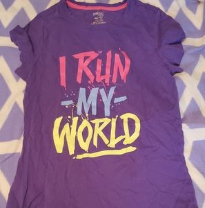 Girls t shirt. Short sleeves size 14